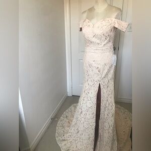 New Wedding Gown Dress Lace Sz 4